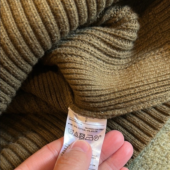 Banana Republic Factory Brownish/Olive Green Ribbed Turtleneck Sweater - Picture 6 of 7